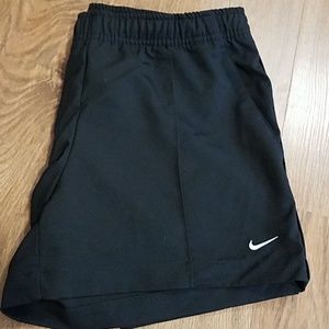 Nike running short